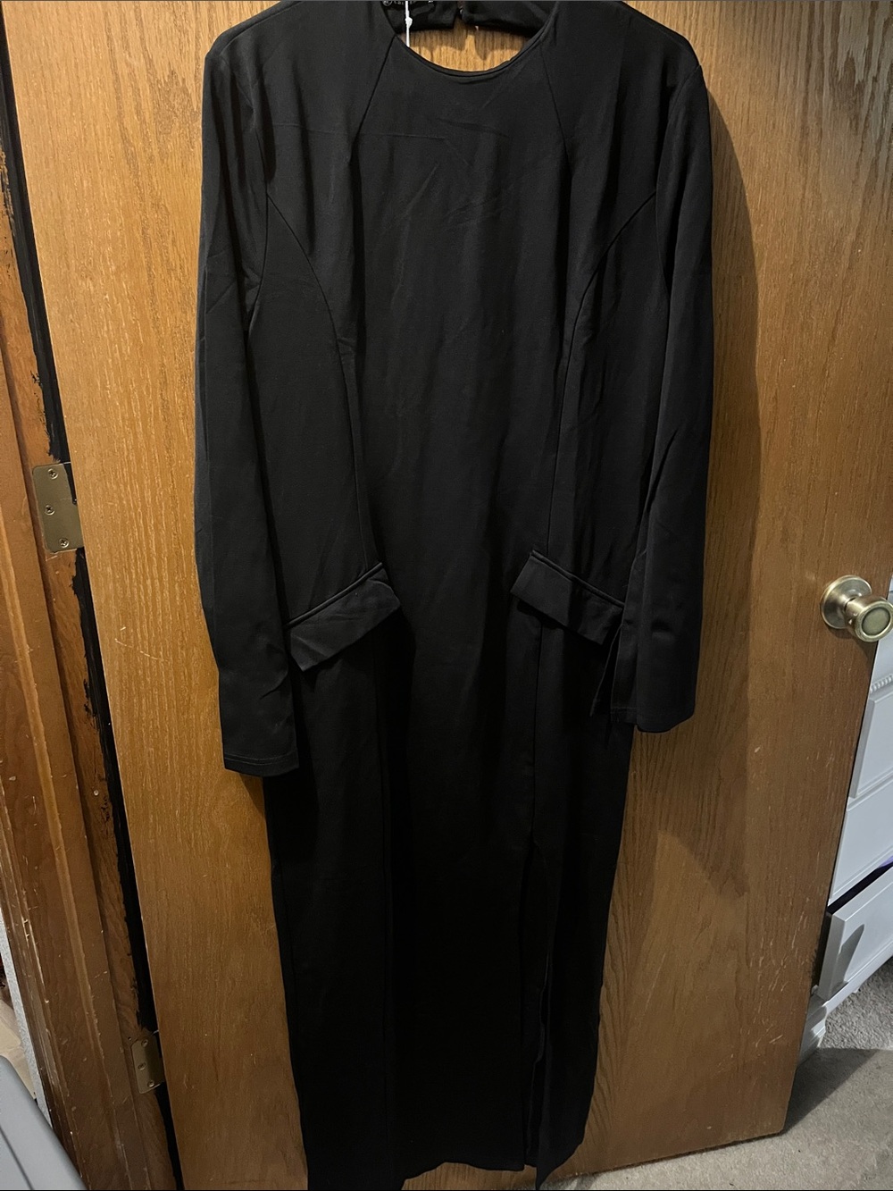 Elegant Long Black Maxi Dress - Women's